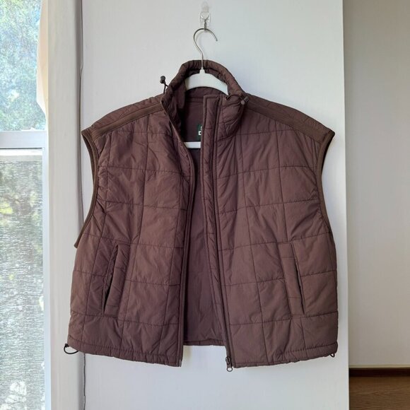 Daily Drills Best Vest Cropped Puffer Vest in Brown Coco - Picture 7 of 7